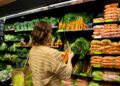 Economize nas compras: 10 estratégias para pagar menos nas refeições
