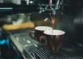 Café diário: veja quantas calorias ele realmente tem