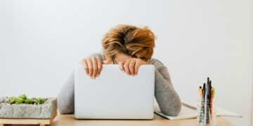 Seu corpo está usando a preguiça para avisar algo importante