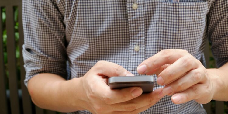 Quer mais espaço no celular? Veja como ter 1 TB grátis na nuvem