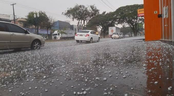 Tempestade com granizo se aproxima: Confira as regiões mais afetadas