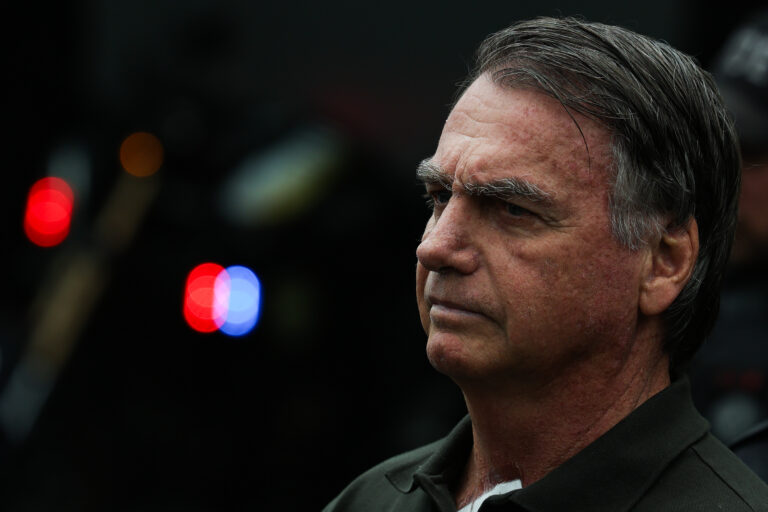 Quaest: cresce rejeição a tentativa de candidatura de Bolsonaro