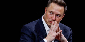 Trabalhadores em pânico: a nova ordem de Elon Musk que ninguém esperava