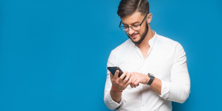 Reprodução: Freepik (artursafronovvvv)