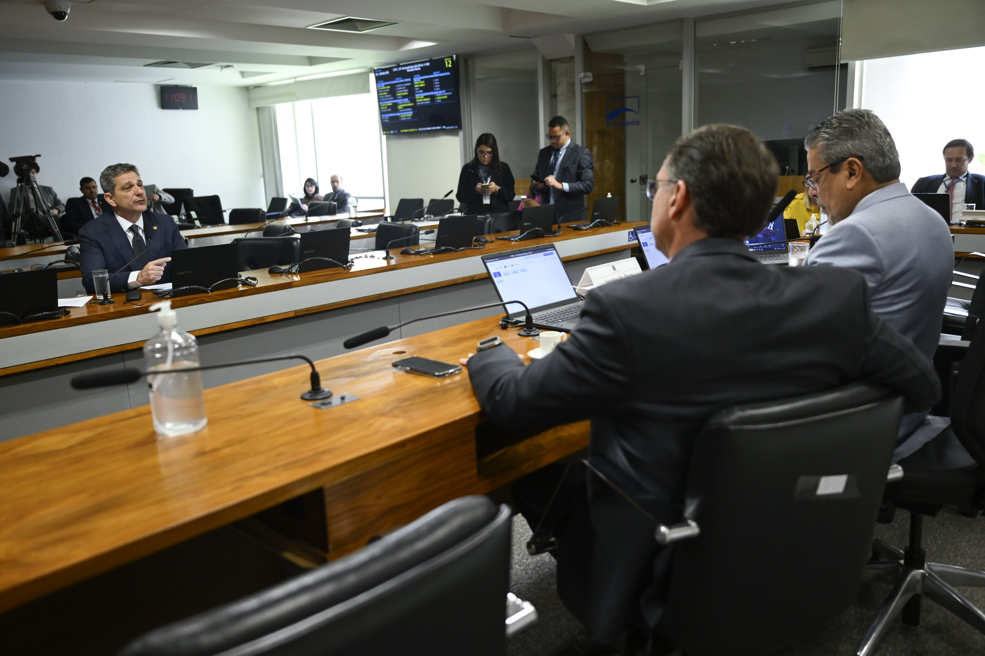 Não está fácil para os defensores do governo Lula