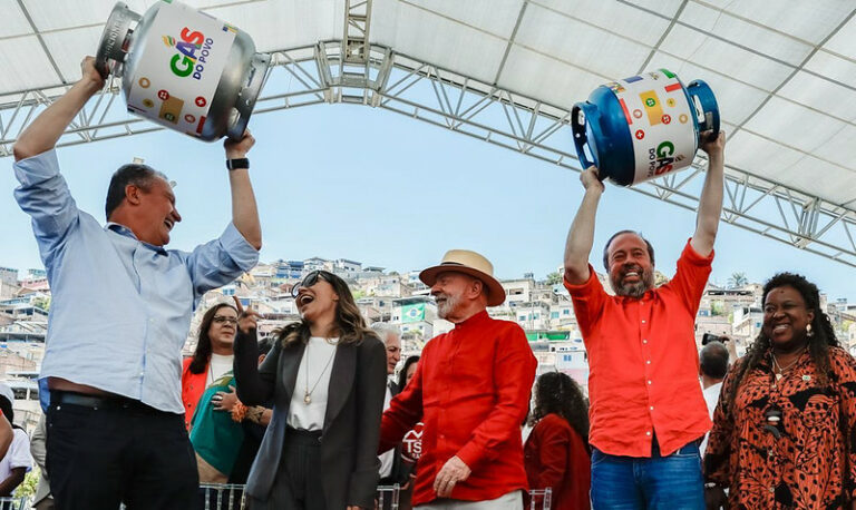 Mais um ministro de Lula quer a bomba atômica