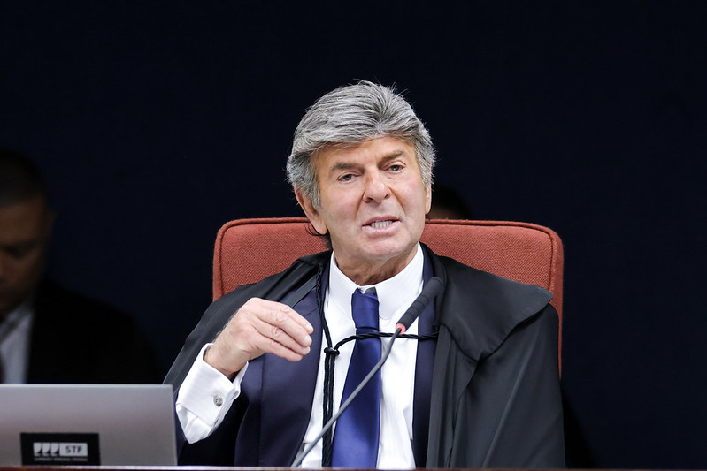 Luiz Fux acata tese das defesas sobre "data dumping"