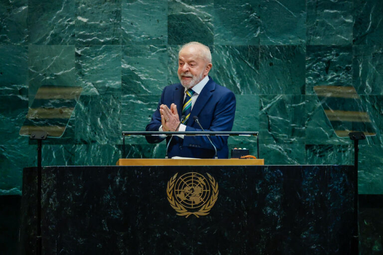 "Preocupante a equiparação entre a criminalidade e o terrorismo", diz Lula