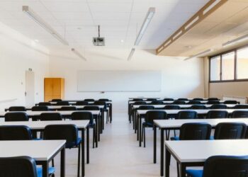 Setembro de folga total: Escolas do país inteiro terão 3 feriados