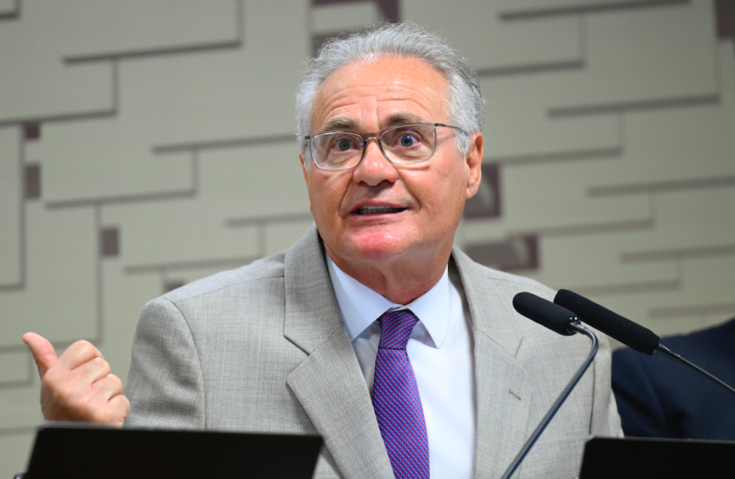 Pesquisa indica Renan à frente de Lira em Alagoas