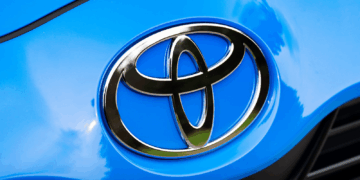 Toyota entra de vez na nova era com seu primeiro veículo totalmente elétrico