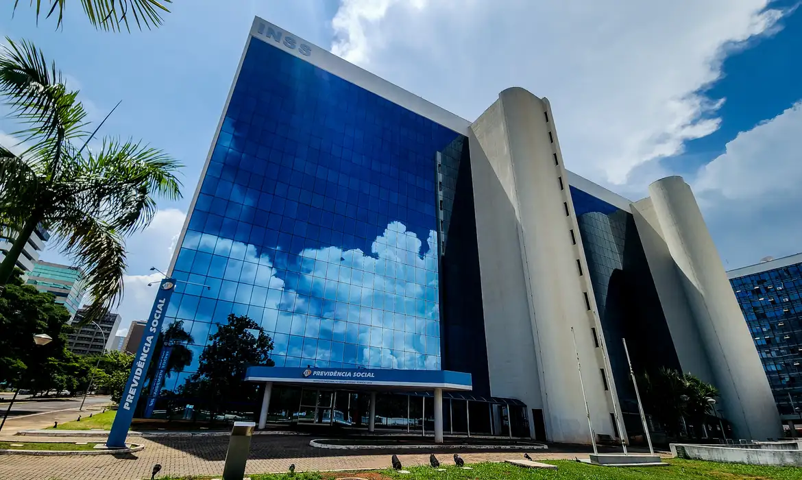 Lesões que reduzem sua capacidade de trabalho podem garantir benefício do INSS: saiba como solicitar