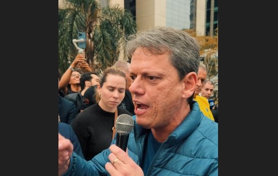 Por que Tarcísio cruzou o Rubicão na Paulista