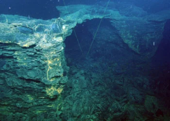 Cientistas alertam: vulcão enorme pode explodir a qualquer momento