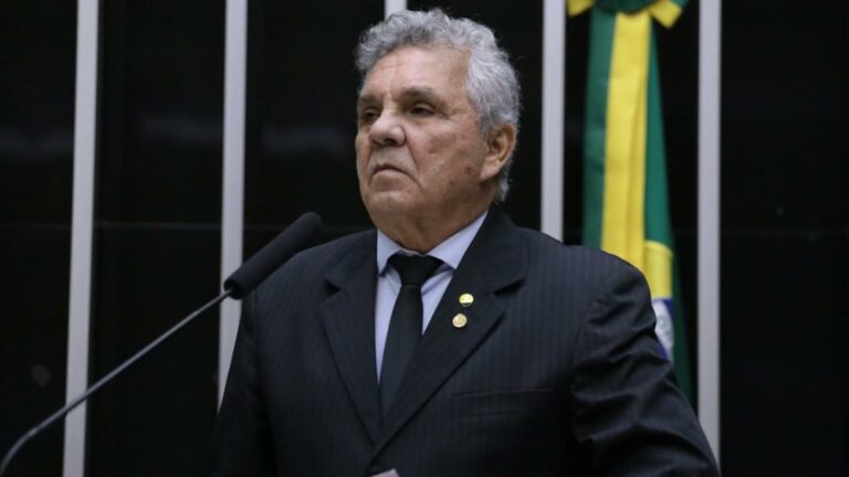 PEC da Segurança: Câmara vai instalar comissão com 20 membros da bancada da bala