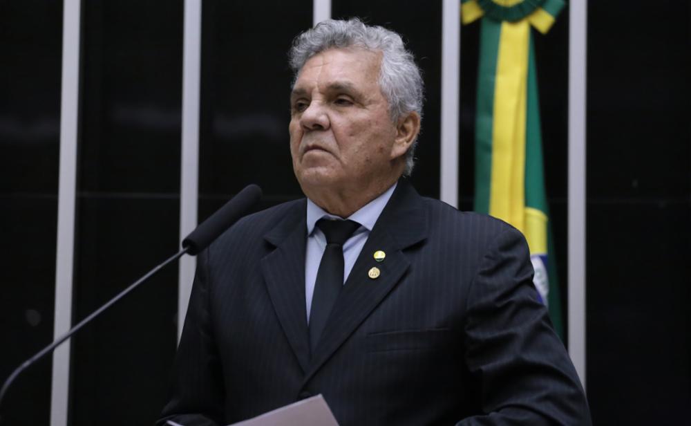 PEC da Segurança: Câmara vai instalar comissão com 20 membros da bancada da bala