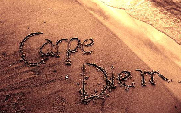 O que significa a expressão latina ‘Carpe Diem’ e qual é a sua origem