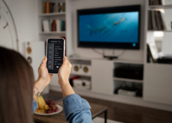 Como conectar seu celular à televisão por meio de HDMI