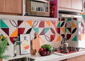 Azulejos estão com os dias contados: conheça o revestimento que dominará o final de 2025