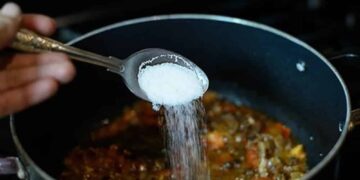 Excesso de sal? Descubra o segredo caseiro que todo cozinheiro deveria conhecer