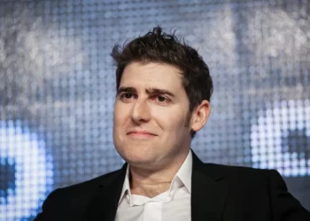 R$ 232 bilhões e nenhum rival à altura: o brasileiro que domina a riqueza do país