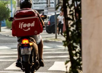 Ifood anuncia novos benefícios para entregadores já cadastrados no aplicativo