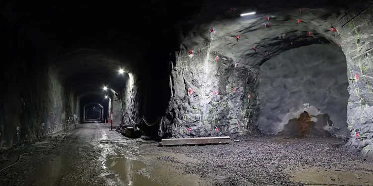 Fechada por 100 mil anos: esta caverna na Europa armazenará substância que pode destruir a humanidade