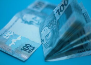 Você pode ter até R$ 2.800 esperando por você: veja o passo a passo de como conferir