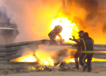 O retorno mais inesperado da F1: Piloto quase foi queimado vivo e agora vai voltar para as pistas