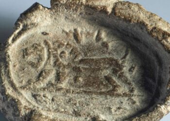 Arqueólogos encontraram uma selo antigo que pode revelar séculos de mistérios