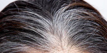 - Adeus cabelos brancos: o método natural para tingir o cabelo e fortalecê-lo