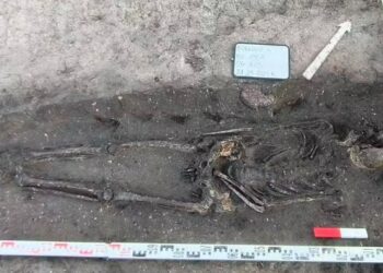 Encontraram um cemitério de 1.000 anos que adiciona um novo capítulo ao Cristianismo