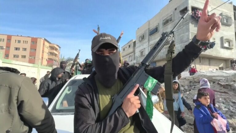 Quem, afinal, vai estabilizar a situação na Faixa de Gaza?
