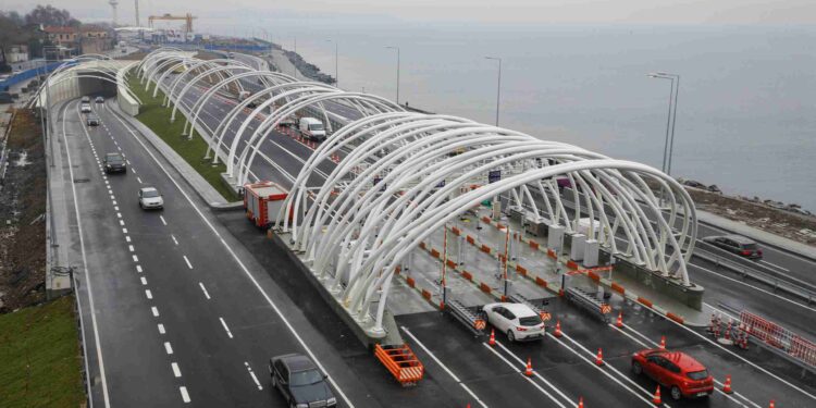 Como 5 quilômetros de túnel mudaram para sempre o trânsito de uma cidade inteira