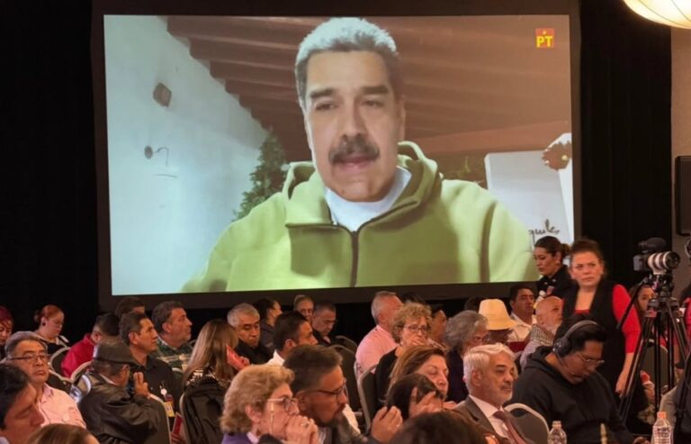 Maduro e PT juntos por uma "nova sociedade"