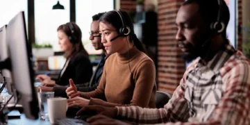 Quanto ganha um atendente de telemarketing em outubro de 2025?