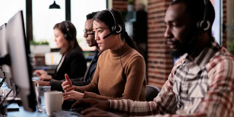 Quanto ganha um atendente de telemarketing em outubro de 2025?