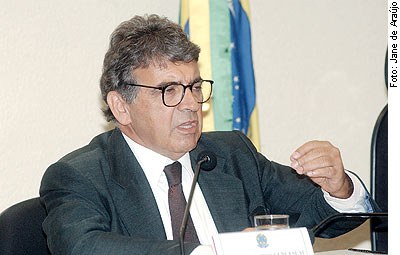 "Lula nunca admitiu qualquer concorrência"