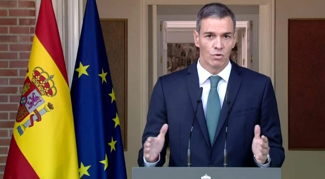 Pedro Sánchez propõe incluir aborto na constituição espanhola