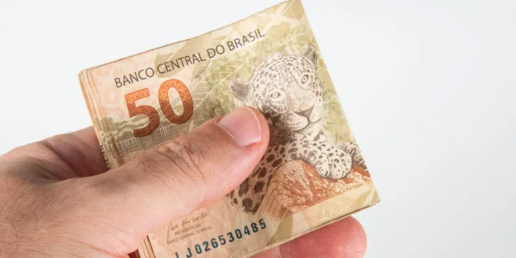 Primeira parcela do 13º: até quando a empresa pode atrasar em 2025?