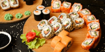 Restaurante vai dar comida japonesa de graça por um ano para quem fizer isso no 31/10