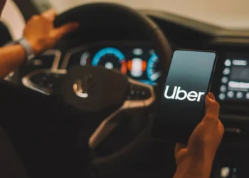 Uber confirmou pagamento de mais de R$ 20.000 para quem usar esse carro na plataforma