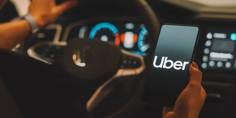 Uber confirmou pagamento de mais de R$ 20.000 para quem usar esse carro na plataforma