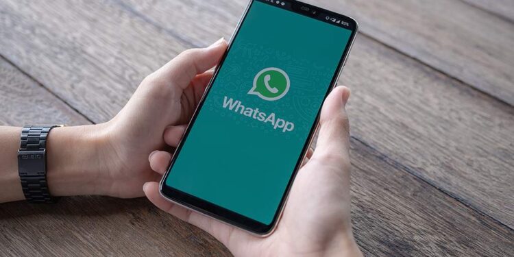 Usuários foram pegos de surpresa com notícia sobre o fim do WhatsApp