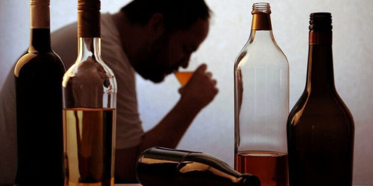 Cientistas encontram forma de controlar a vontade de beber: é surpreendente