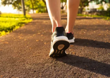 A verdade que ninguém contou: quanto tempo é preciso andar por dia para fazer efeito de verdade