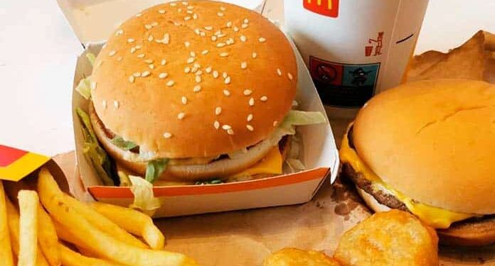 Como pedir um hambúrguer sempre fresco, saído direto da grelha, no McDonald’s