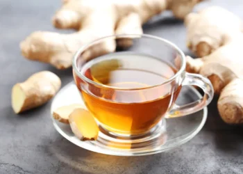 A bebida que nutricionistas indicam para turbinar seu metabolismo