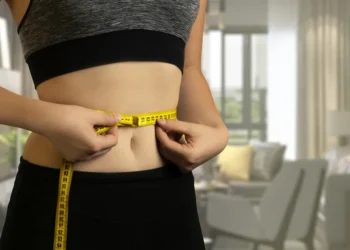 Governo criou lei para medir a barriga das pessoas: quem estiver acima do peso vai sofrer as consequências neste lugar