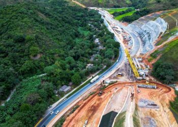 "Estrada da morte" brasileira que causa 22 acidentes por mês, será finalmente fechada